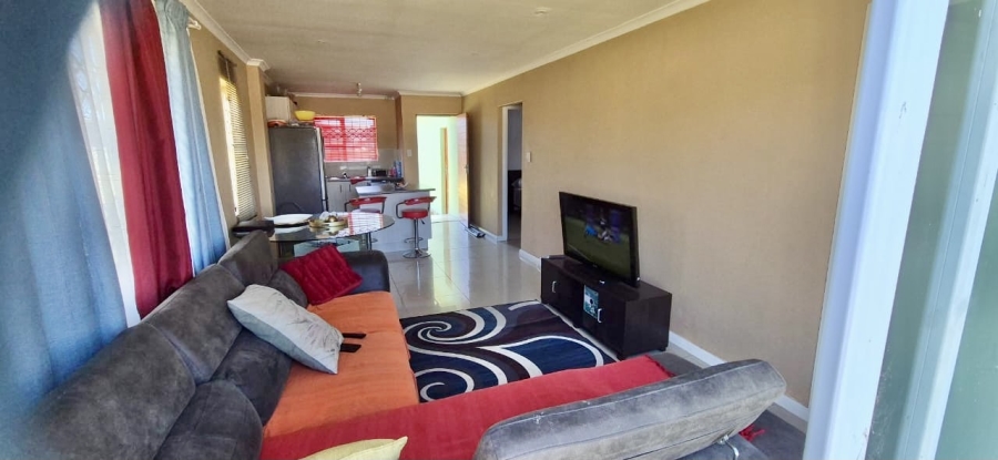 3 Bedroom Property for Sale in Overbaakens Eastern Cape